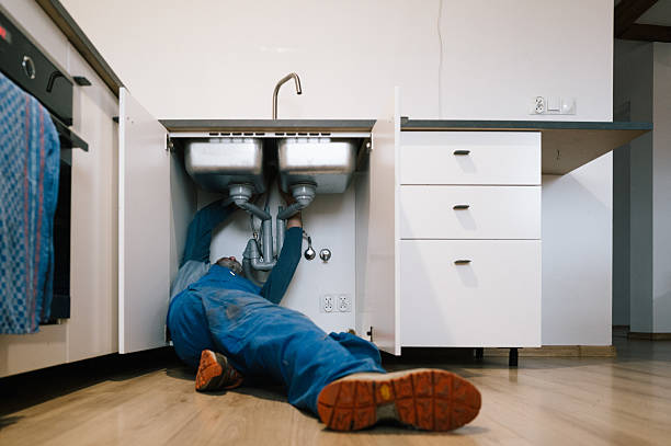 Professional Plumbing technician working in Yale, OK
